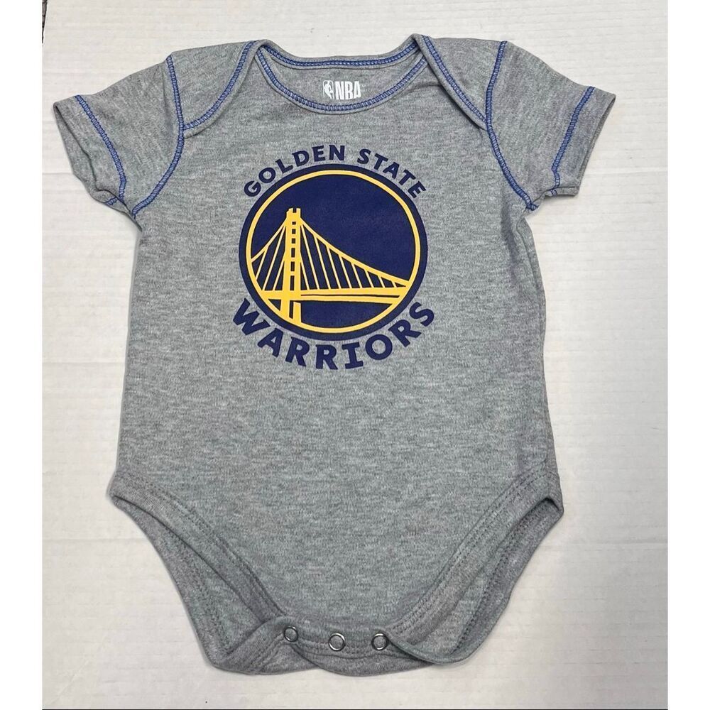 NBA Gray With Blue Stitching Golden State Warriors Bodysuit   Boys Size 12 Month
